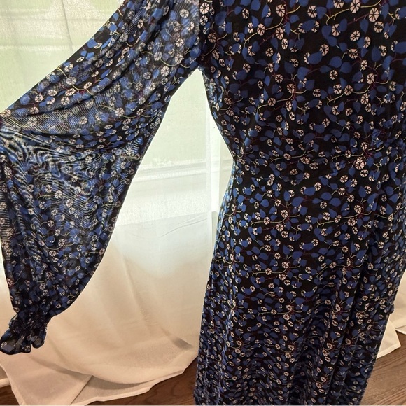 Cabi "The Ten Dress" Size Medium EUC‎ - Picture 5 of 8